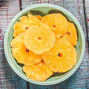 Piña Deshidratada Suave de Alta Calidad, Snack de Fruta Tropical, Sabor Natural, Bocado Dorado y Masticable, Venta al por Mayor Directa de Fábrica, Cadena de Suministro OEM - Product Image 6