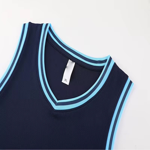 Ensemble maillot et short de basketball violet, col en V, sans manches, anti-humidité, uniforme sublimé pour adultes - Product Image 5