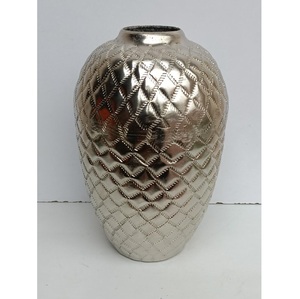 Elegante Florero Moderno de Aluminio - Base Antideslizante Hecha a Mano, Ligera y Duradera, de Alta Calidad para Bodas, Cumpleaños, Hogar y Oficina - Product Image 4