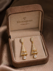 ELVORA GEMS ต่างหูทรงพีระมิดชุบทองประดับคริสตัลรูปทรงลูกแพร์แบบฝังขอบสำหรับผู้หญิงงานแต่งงานสไตล์คลาสสิก - Product Image 6
