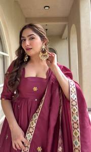 Traje Anarkali Étnico Bordado Color Borgoña, Choli, Ropa India Pakistaní, Estilo Banarasi, Ropa Festiva para Bodas, Fiestas y Ceremonias - Product Image 2