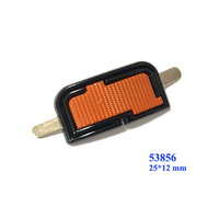 Accessoires de maroquinerie personnalisés en alliage de zinc en forme de triangle pour baskets