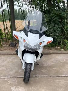 มอเตอร์ไซค์ทัวร์ริ่งมือสอง ST1300 Gold Wing 1300cc คุณภาพดี พร้อมเบาะนั่งแข็งแรง นั่งสบาย เหมาะสำหรับผู้ใหญ่ - Product Image 3