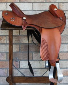 Selle de cheval en métal durable BS International NA177 en solde, designs personnalisables, cuir écologique, équitation américaine - Product Image 2