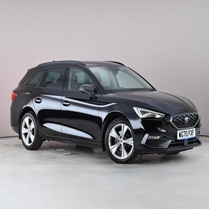 Station-wagon Leeon noir 2021 d'occasion en excellent état, 5 portes, design sportif, style moderne - Product Image 1