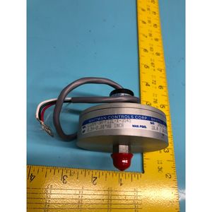 สวิตช์ Whitman Controls รุ่น L100V-3H-F12L-X-3545, 180540 - อุปกรณ์และอะไหล่เซมิคอนดักเตอร์ระดับโลกที่เชื่อถือได้ - Product Image 4