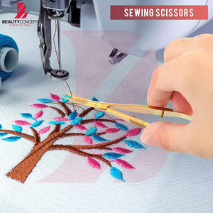 Tijeras de Precisión para Cejas y Pestañas, Ligeras, de Acero Inoxidable, con Hoja Curva de 4.25 Pulgadas, Color Dorado, para Diestros - Product Image 4