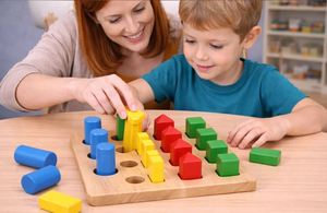 Juguete de Madera con Clavijas para Clasificar, para el Desarrollo de Habilidades, para el Entrenamiento Cerebral de Niños, para Uso en el Aula - Product Image 2