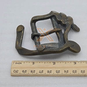 Hebillas de Hierro para Uniformes Ceremoniales de Primera Calidad, Ligeras, Recién Llegadas - Product Image 5