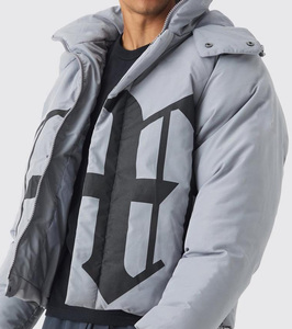 Veste matelassée haut de gamme OEM pour homme – Idéale pour l'hiver, décontractée, coupe-vent, avec fermeture éclair et poches latérales – Manteau pour homme - Product Image 4