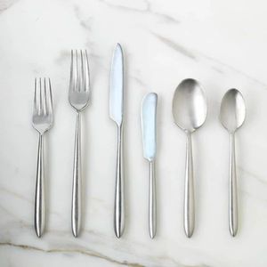 Ensemble de couverts en métal, vaisselle en acier inoxydable pour services de restauration, restaurants, hôtels et événements - Product Image 1