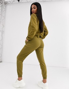 Ensemble de survêtement 2 en 1 pour femmes, vert olive uni, coupe-vent, sweat-shirt à col rond, pantalon de jogging, poches latérales, vêtements décontractés d'hiver - Product Image 3