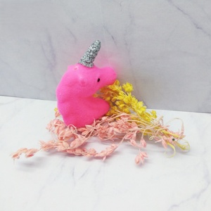 Tête de licorne rose flocage miniature 1in de haut - Product Image 4