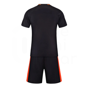 Conjunto de Camiseta de Fútbol Negra para Hombre, Cuello en V, Manga Corta, Transpirable, de Poliéster, con Patrón de Rayos Naranja - Product Image 2