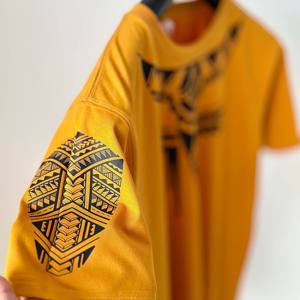 T-shirt personnalisé d'été en polyester/coton tricoté, délavé à l'acide, imprimé par sublimation, motif anime, grammage lourd 360g, col en V, coupe ample - Product Image 2