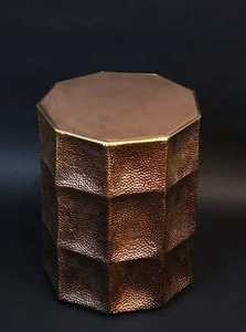 Elegante Mesa Auxiliar Metálica con Acabado Sofisticado, Perfecta para Hogares Contemporáneos y Colecciones de Muebles de Lujo - Product Image 4