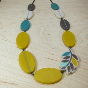 Collier artisanal de style bohème, perles longues en résine et bois, bijoux créatifs et tendance, fournitures de perlage - Product Image 5