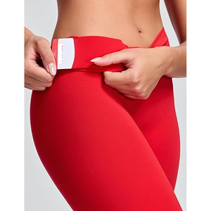 Leggings Rojos de Cintura Alta para Mujer, Tejido Sin Costuras, Elásticos, Transpirables y Cómodos para Yoga y Ejercicio - Product Image 3