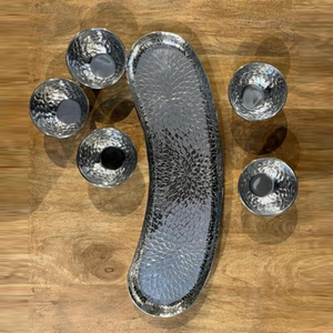 Bandeja de Servir Curva de Metal Plateado con Juego de Cinco Cuencos Martillados, Utensilios de Cocina, Artesanía, Decoración de Mesa, Centro de Mesa Moderno, Regalo para Condimentos - Product Image 4