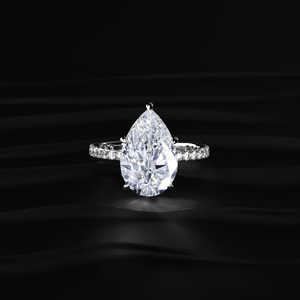 Anillo de Moissanita Corte Pera, Plata de Ley 925, Oro 10k 14k 18k, Platino, Amarillo, Rosa, Blanco, 3.19 Quilates, Incoloro, Joyería Hecha a Mano - Product Image 1