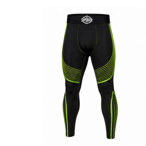 Pantalones deportivos de alto rendimiento que ofrecen un ajuste seguro, control de la humedad y soporte específico para actividades de entrenamiento y recuperación. - Product Image 1