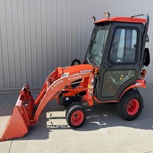 Tracteur agricole compact Kubota BX2680 à prix d'usine avec chargeur frontal et pelle arrière, équipement diesel 4x4 - Product Image 5