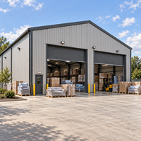 Entrepôt de stockage préfabriqué en acier avec 2 portes à rouleaux et plafond haut pour le stockage de canapés et de grandes palettes de marchandises