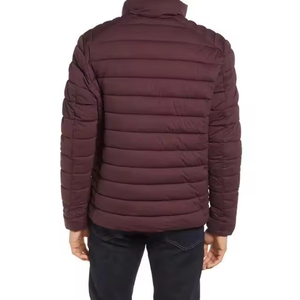 Veste matelassée réversible imperméable à capuche pour homme, haute qualité, coupe-vent, respirante, chaude, 100 % polyester, personnalisable - Product Image 4