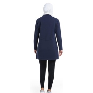 Robe de sport modeste à manches longues pour femmes, couleur marine unie, avec poches zippées, séchage rapide, respirante, écologique, pour le yoga et la remise en forme - Product Image 2