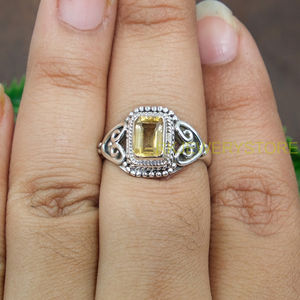 Bague en argent sterling 925 avec citrine jaune, pierre précieuse taille émeraude, bague vintage faite à la main, bague statement pour femme, bijoux en gros - Product Image 5