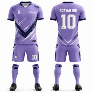 Vêtements de sport unisexes pour adultes en polyester et élasthanne respirants et écologiques, provenant d'un fournisseur pakistanais - Product Image 1