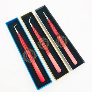 แหนบต่อขนตาสแตนเลสสตีลสีแดง90องศาสำหรับมืออาชีพที่ทดสอบด้วยมือแยกโค้งแบบส่วนตัว - Product Image 3