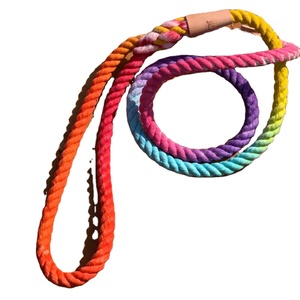 Collier et laisse en corde arc-en-ciel fait à la main pour chien, Offre Spéciale de coton naturel, vente en gros, fournitures et accessoires pour animaux de compagnie - Product Image 1