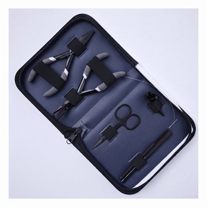 Kit d'application d'extensions capillaires Microlink avancé : Pince à sertir pour la pose de perles, outil à crochet, enfileur de fils et ciseaux - Product Image 6