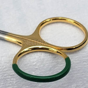 Tijeras para Estrabismo Rectas Derechas de Calidad Premium 4 1/2 con Logotipo Personalizado - Product Image 3