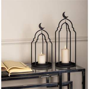 Lanterne à bougie vintage en métal noir, décorative, à suspendre, pour jardin, avec support en verre pour bougie pilier, pour décoration de mariage - Product Image 4