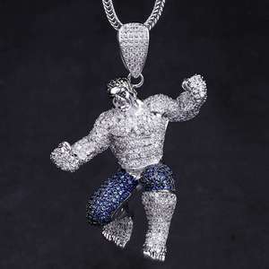 Colgante de Hulk Plateado con Cristales Azules, Estilo Hip Hop, Joyería para Hombre - Product Image 3