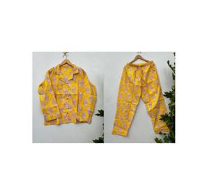 Conjunto de Pijama de Algodón Hecho a Mano para Mujer, Mangas Largas, Cuello en V, Cierre con Cordón, Estampado Floral, Ropa de Dormir Transpirable y Suave - Product Image 1