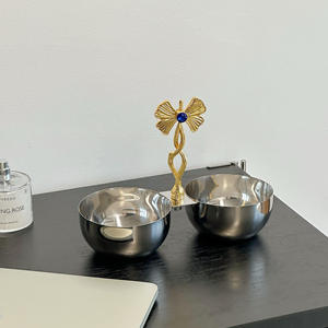 Elegante Tazón Doble Plateado de Lujo con Asa Dorada y Piedras Preciosas Azules, Bandeja Metálica Doble para Nueces, Decoración para el Hogar - Product Image 3