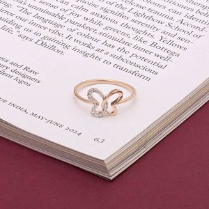 Bague Papillon en Or Rose 14K en Gros avec Cœur Entrelacé et Grappe de Diamants, Bijou Animal Délicat, Cadeau pour Elle, Fabriqué en Inde - Product Image 4