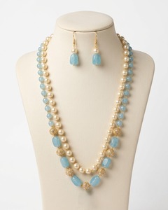 Collar de Perlas Blancas de Dos Capas Chapado en Oro de Lujo con Piedras Preciosas Azul Cielo, Joyería de Boda Hecha a Mano para Mujer - Product Image 1