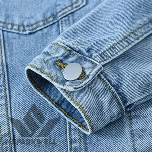 Custom Women's Light Wash Oversized <b>Denim</b> <b>Jacket</b> Button Front Long Sleeve Casual Jean <b>Jacket</b> with Flap Pockets Wholesale - Product Image 3