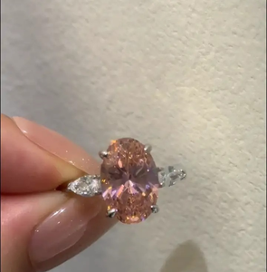 Bague de fiançailles élégante en argent sterling 925 plaqué or avec pierre rose ovale en moissanite de 4,0 carats, sertie sur 4 griffes, Luxe - Product Image 2