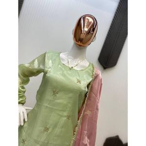 Ensemble haut et bas de soirée pour femme avec Dupatta - Product Image 1