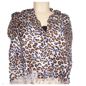 Écharpe en viscose jacquard imprimée de qualité supérieure pour femmes, élégante, légère, douce, respirante, accessoire de mode luxueux avec un style bohème - Product Image 4
