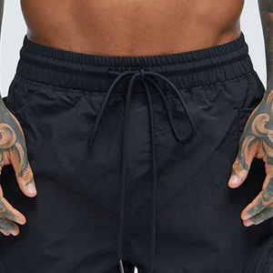 Shorts cargo pour hommes, parfaits pour l'été, design de haute qualité avec poches et ceinture élastique pour un confort optimal, tenue décontractée et tendance - Product Image 2