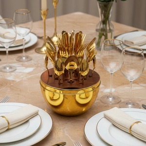 Ensemble de couverts de luxe en or mat – Collection de couverts haut de gamme pour la maison, l'hôtel et le restaurant - Product Image 2
