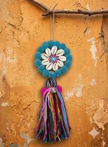 Borla Artesanal con Diseño Floral, Flecos Multicolores, Accesorio Decorativo - Product Image 5
