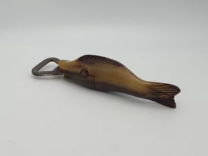 Abridor de Botellas Único de Cuerno de Búfalo, Accesorio de Lujo para Abrir Cerveza Artesanal con Cabeza de Acero Inoxidable Resistente - Product Image 1