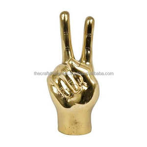 Estatuilla humana Objeto sólido Venta caliente Mesa de metal Escultura de calidad decorativa Estatua de metal personalizada y arte de venta - Product Image 6